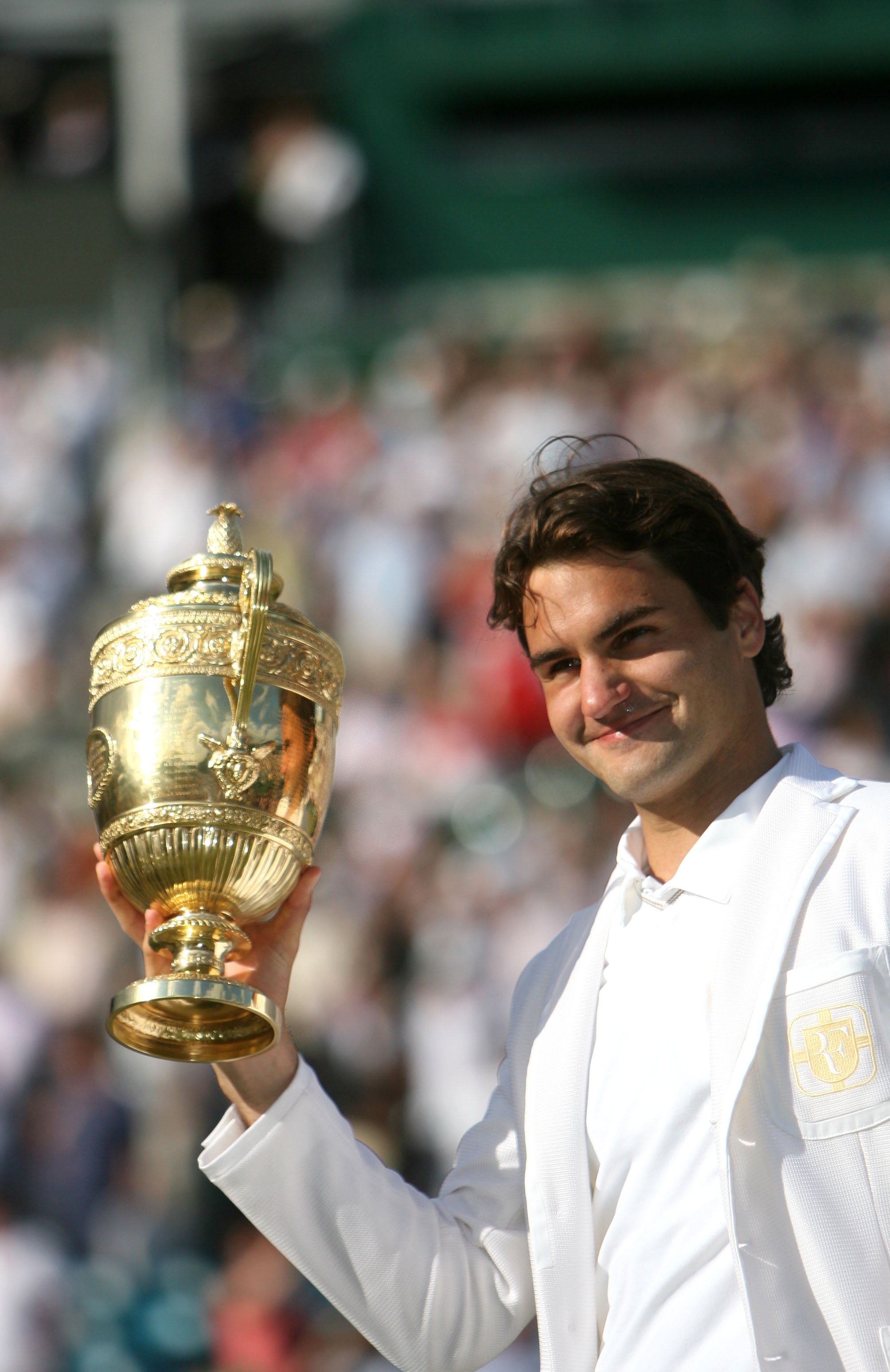 九游官网包含费德勒回归赛场，精彩发挥首场状态亮眼，阿森纳观众沸腾！的词条