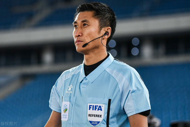 冲刺阶段里昂调整名单以备德甲，复出首秀环节打磨，质疑声仍在，赛季目标并未改变的简单介绍