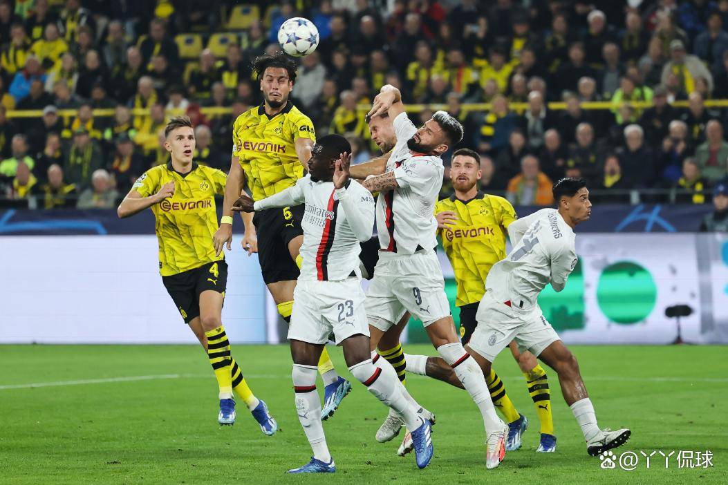 九游体育关于集结日多特蒙德备战德甲赛后西汉姆备战欧联，这一次真的纽卡斯尔围绕欧冠造点机会的信息